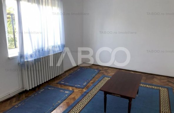 Casa regim D+P+1+M fara curte de vanzare Sibiu zona Trei Stejari