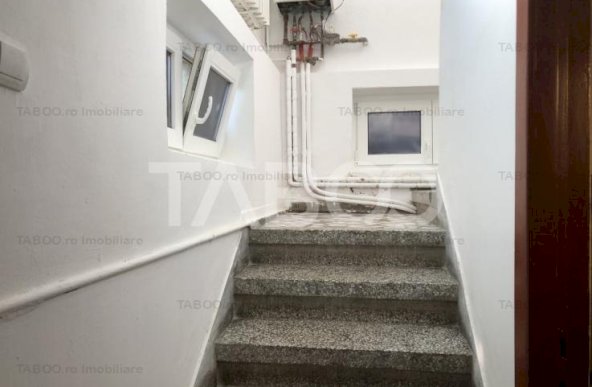 Casa regim D+P+1+M fara curte de vanzare Sibiu zona Trei Stejari