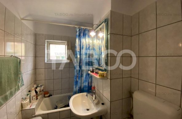 Apartament 3 camere 60mp utili mobilat utilat balcon Cetate Alba Iulia