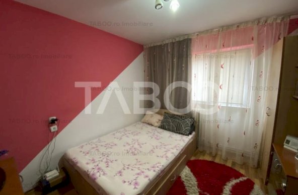 Apartament 3 camere 60mp utili mobilat utilat balcon Cetate Alba Iulia