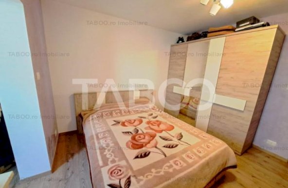 Apartament 3 camere etaj intermediar balcon pivnita Turnisor