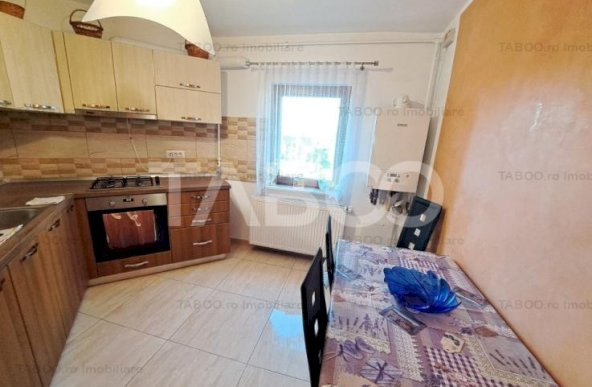 Apartament 3 camere etaj intermediar balcon pivnita Turnisor