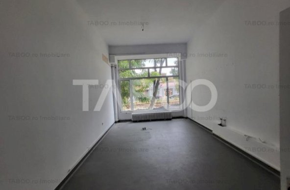 Spatiu comercial sau birouri P+1E 600 mpu utilitati Cetate Alba Iulia