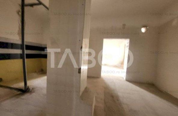 Spatiu comercial 107 mp utili utilitati zona Ultracentrala Alba Iulia 