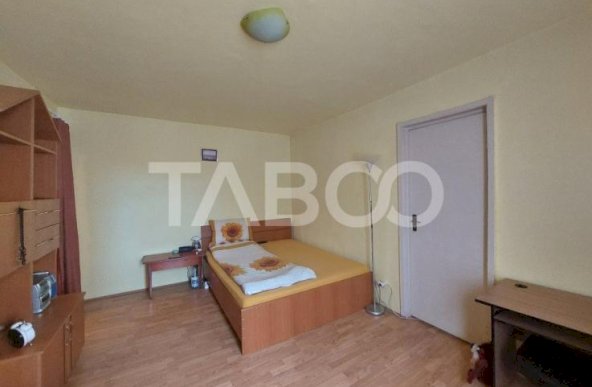 Apartament 2 camere 39 mp utili balcon 3 mp zona Cetate Alba Iulia