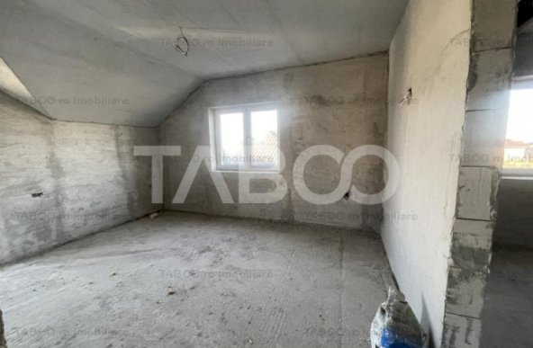 Casa P+1E 4 camere 2 bai 230 mpu pivnita garaj zona Partos Alba Iulia 