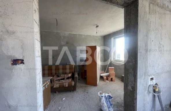 Casa P+1E 4 camere 2 bai 230 mpu pivnita garaj zona Partos Alba Iulia 