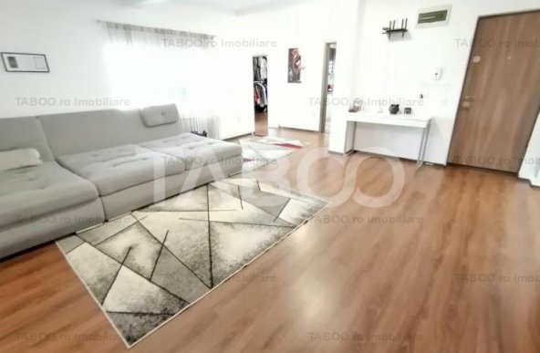 Apartament decomandat 4 camere 2 bai 2 parcari 3 balcoane 132 utili 