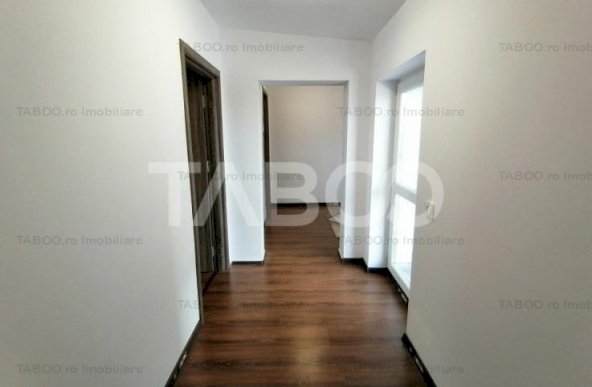 Apartament decomandat 4 camere 2 bai 2 parcari 3 balcoane 132 utili 