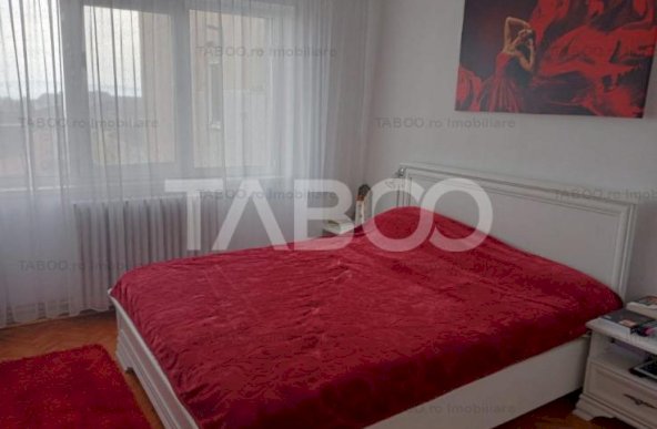 Apartament decomandat 2 camere 45 mpu balcon parcare Cetate Alba Iulia