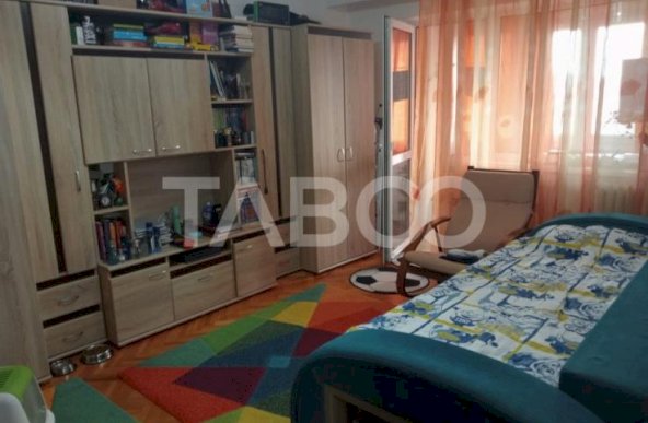 Apartament 2 camere 45 mpu balcon boxa parcare zona Cetate Alba Iulia