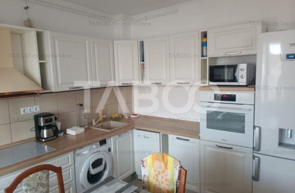 Apartament de vanzare cu 2 camere si balcon zona Siretului Sibiu