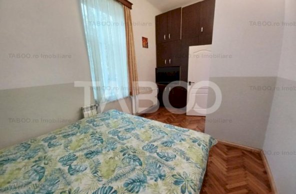 Apartament de inchiriat 3 camere si parcare in Centrul Sibiului