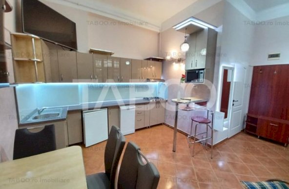 Apartament de inchiriat 3 camere si parcare in Centrul Sibiului