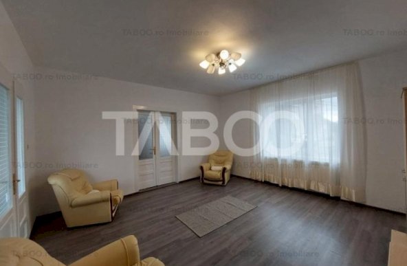 Casa 1 nivel 3 camere 130 mpu terasa curte zona Lipoveni Alba Iulia