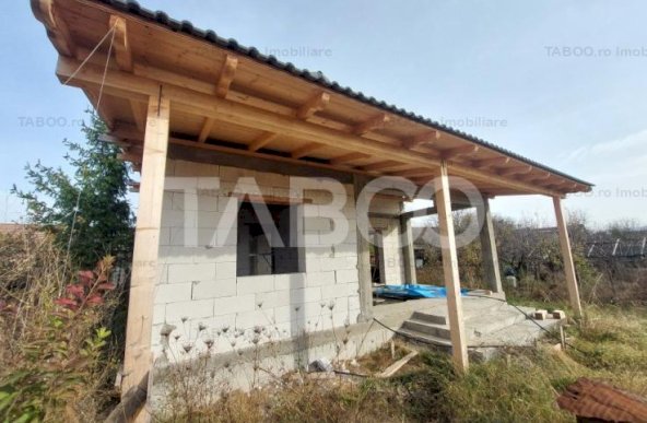 Casa la rosu 5 camere 198 mpu 2 terase curte zona Barabant Alba Iulia