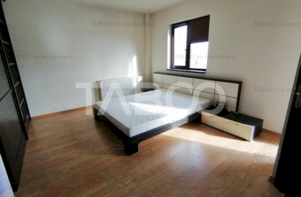 Apartament 3 camere 2 balcoane 2 bai 105 mpu etaj 1 Calea Dumbravii