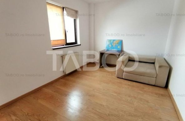 Apartament 3 camere 2 balcoane 2 bai 105 mpu etaj 1 Calea Dumbravii