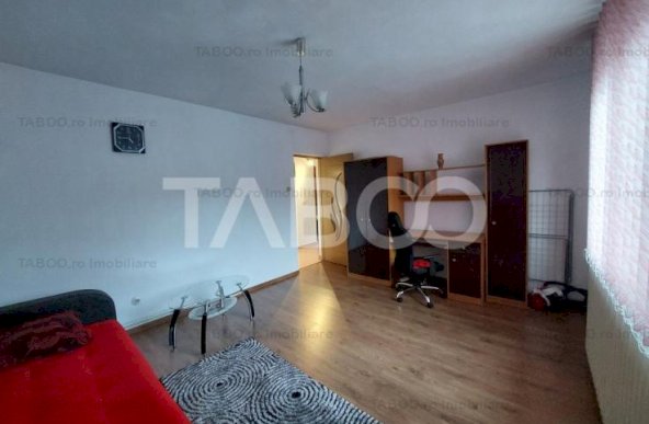 Apartament 2 camere 40 mp utili mobilat utilat zona Cetate Alba Iulia