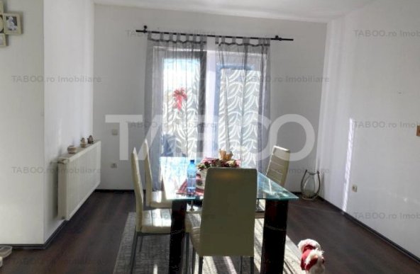 Apartament cu 4 camere 123 mpu 3 bai balcon terasa si parcare privata