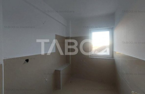 Apartament decomandat 3 camere 67mpu terasa parcare privata Sebes Alba