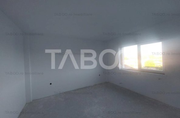 Apartament decomandat 3 camere 67mpu terasa parcare privata Sebes Alba