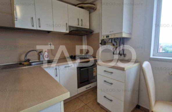 Apartament 4 camere 100 mp utili de vanzare in Sibiu zona Strand