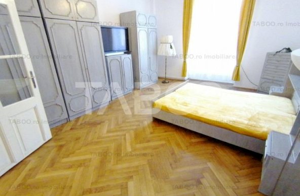 Apartament la casa 2 camere 58 utili renovat in Orasul de Jos Sibiu