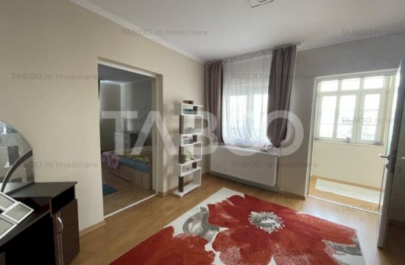 Casa 4 camere 2 bai 154 mpu pivnita garaj curte Lipoveni Alba Iulia