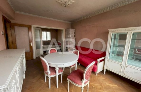 Apartament decomandat 3 camere 63 mpu etaj 3 Ultracentral Alba Iulia