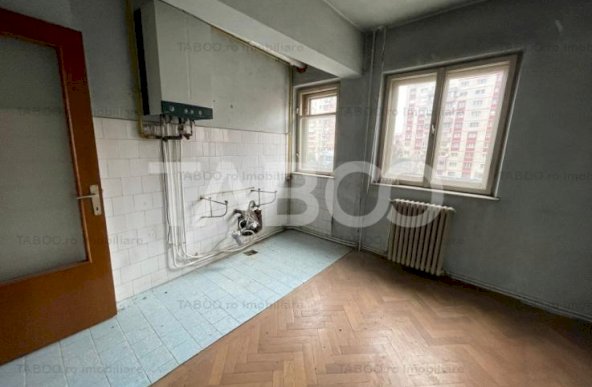 Apartament 3 camere 2 bai 63mp utili 2 balcone Ultracentral Alba Iulia