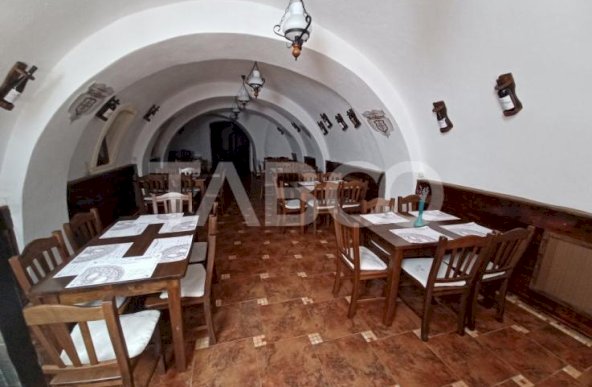 Restaurant de inchiriat cu terasa in Piata Mare din Sibiu