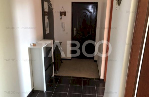 Apartament de vanzare 3 camere 2 bai zona Valea Aurie in Sibiu