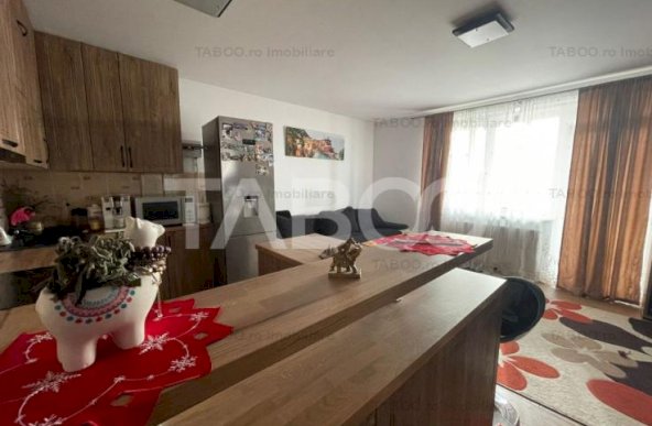 Spatiu pretabil birou 3 camere 75 mpu parcare Periferie Alba Iulia