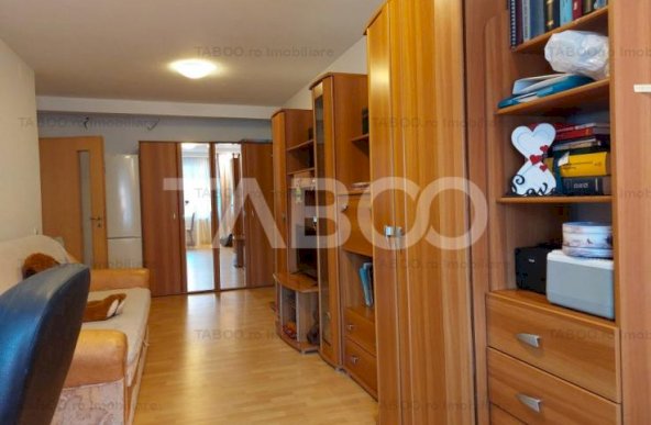 Casa spatioasa 106 mp 4 camere gradina mare 466 mp in acte Cisnadie