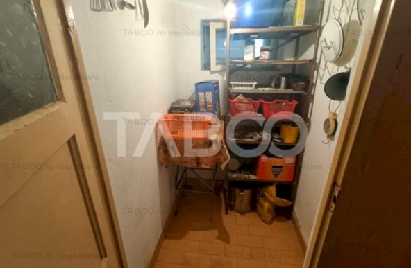 Casa de vanzare 162 mpu 6 camere 2 bai 375 mp teren liber Piata Cluj