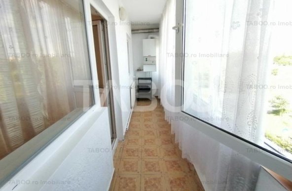 Apartament decomandat 2 camere renovat balcon pivnita Strand Sibiu