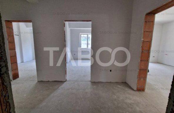 Apartament 64 mpu 2 camere 2 balcoane 12 mp la etajul 1 MIhai Viteazu