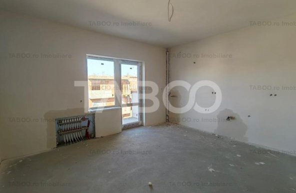 Apartament cu 3 camere balcon si loc parcare COMISION 0% CUMPARATOR