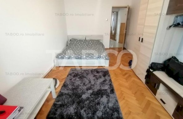 Apartament decomandat cu 2 camere pivnita si balcon Terezian Sibiu