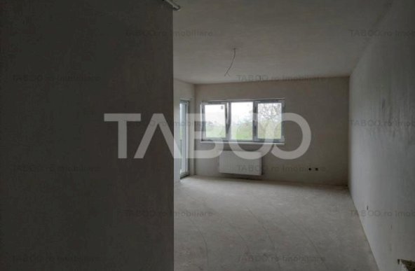 FARA COMISON ! Apartament 2 camere 51 mpu si balcon zona Doamna Stanca