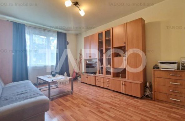 Apartament de vanzare cu 2 camere si balcon Terezian Sibiu