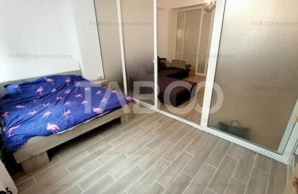 Apartament 3 camere 80 mpu pretabil spatiu comercial zona Strand Sibiu