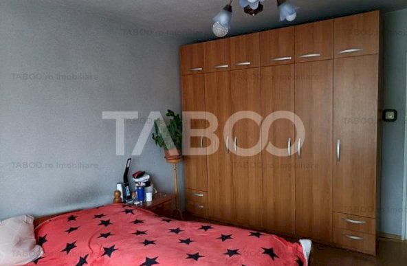 Garsoniera decomandata 30 mpu balcon 3 mp zona Cetate Alba Iulia