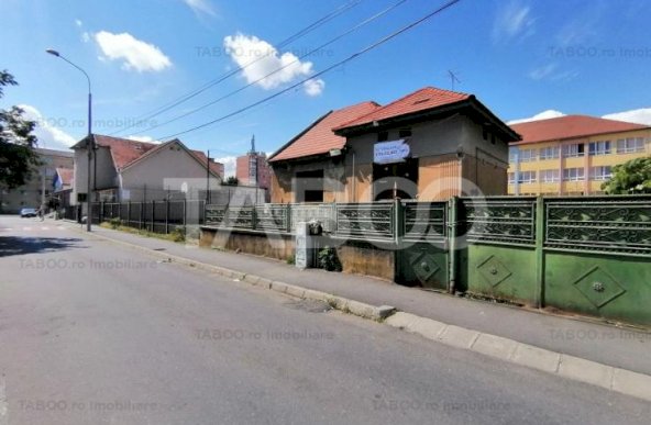 Casa individuala pretabil spatiu teren 378 mp Vasile Aaron Sibiu