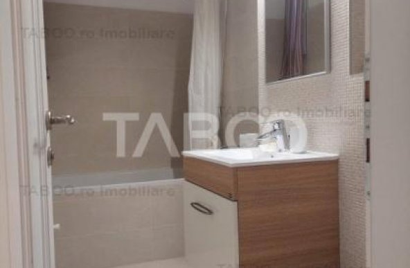 Apartament decomandat 3 camere modern renovat etaj 1 in zona Dioda