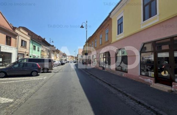 Garsoniera 55 mp si pod de vanzare pe strada 9 Mai in Sibiu