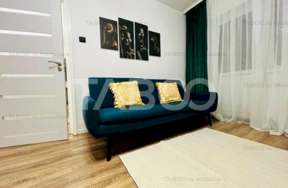 Apartament decomandat de vanzare 2 camere cu balcon in Vasile Aaron