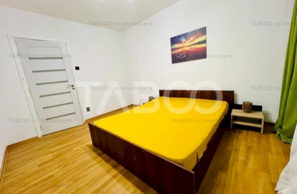 Apartament decomandat de vanzare 2 camere cu balcon in Vasile Aaron