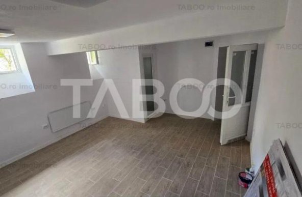 De inchiriat zona centrala spatiu comercial finisat la cheie 